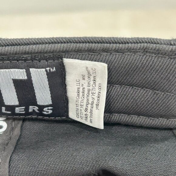 Yeti Coolers Cap Hat Unisex Adjustable Color Gray Logo Licensed Snap on Tools - Picture 9 of 10